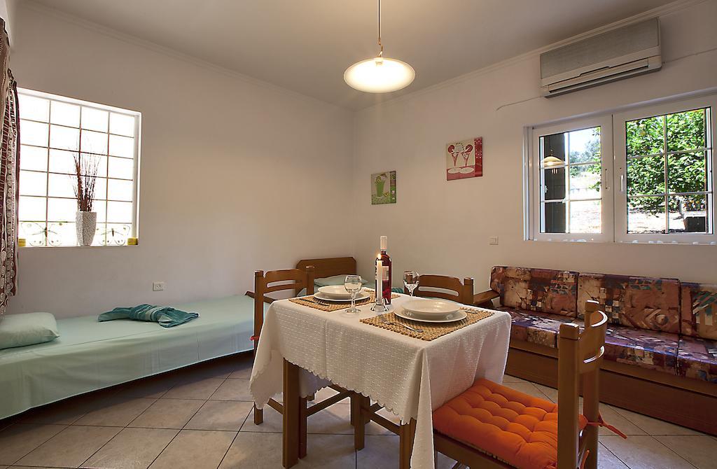 Drimouras Apartments Xiropigado Pokoj fotografie